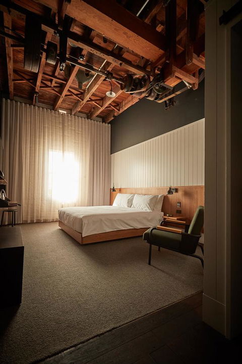 The Premier Mill Hotel - Tourism Cairns 2