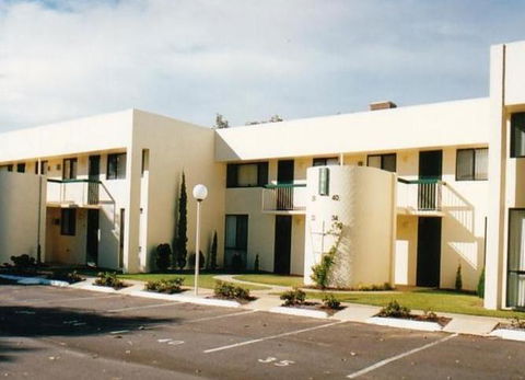 Kalbarri Beach Resort - Tourism Cairns 1