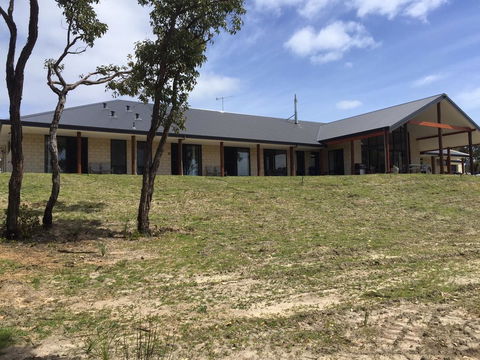 Eagle Bay House - Tourism Cairns 12