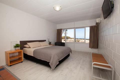 EUCLA MOTOR HOTEL - Tourism Cairns 26