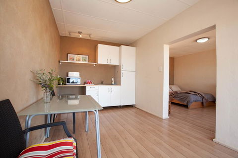 EUCLA MOTOR HOTEL - Tourism Cairns 14