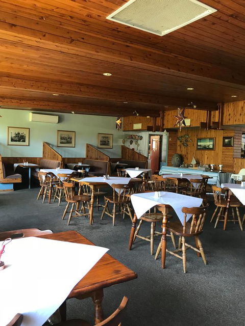 EUCLA MOTOR HOTEL - Tourism Cairns 36