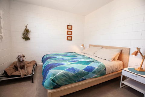 EUCLA MOTOR HOTEL - Tourism Cairns 24