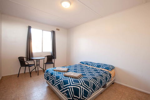 EUCLA MOTOR HOTEL - Tourism Cairns 11