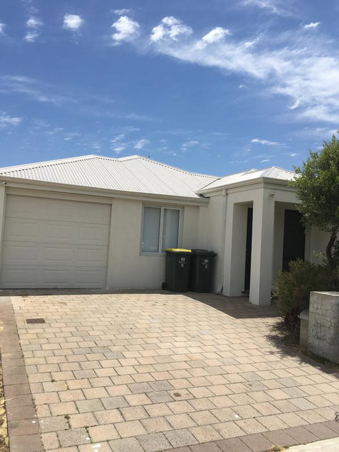 Shiraz Heights - Tourism Cairns 8