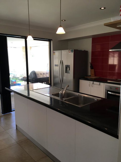 Shiraz Heights - Tourism Cairns 16