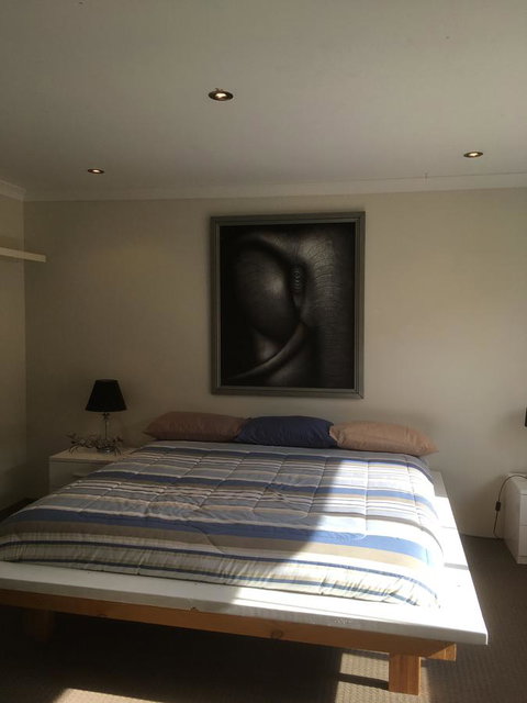 Shiraz Heights - Tourism Cairns 1