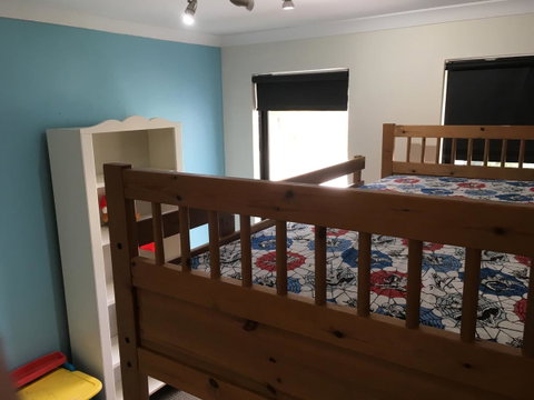 Shiraz Heights - Tourism Cairns 25