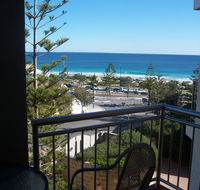 Scarborough - Oceanview 2 bed 2 bathroom Apartment - Tourism Cairns