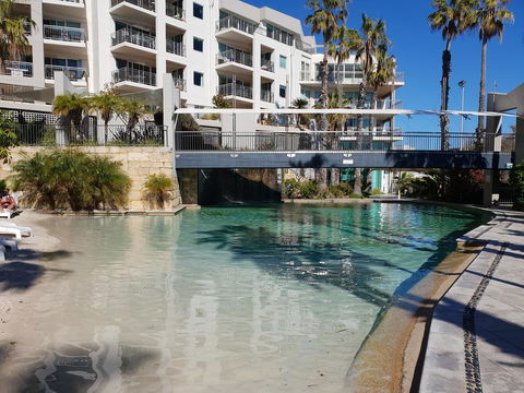 Scarborough - Oceanview 2 Bed, 2 Bathroom Apartment - Tourism Cairns 8