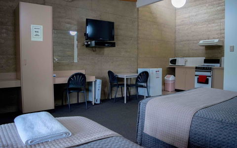 Hopetoun Motel & Chalet Village - Tourism Cairns 35
