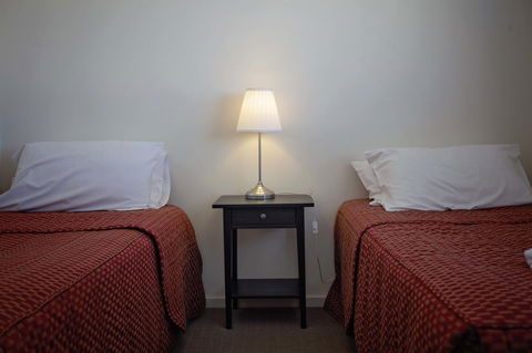 Hopetoun Motel & Chalet Village - Tourism Cairns 33