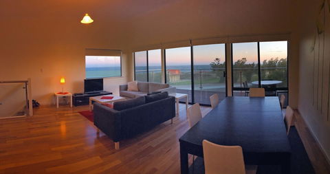 Hopetoun Motel & Chalet Village - Tourism Cairns 10