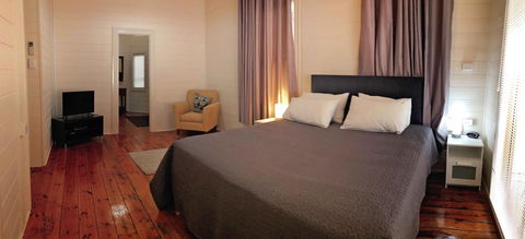 Hopetoun Motel & Chalet Village - Tourism Cairns 11