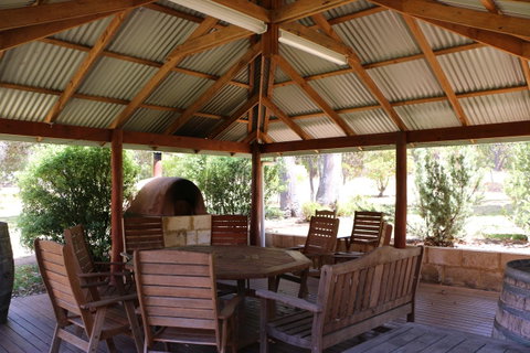 Burton Farmhouse - Tourism Cairns 5