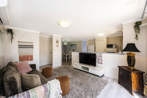 Scarborough Villa On Duke - Tourism Cairns 2