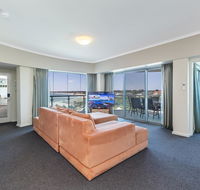 A 406 FANTASTIC OCEAN BEACH and MARINA VIEW APT AT SEASHELLS RESORT - Tourism Cairns