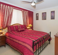 Ascot on Swan Bed  Breakfast - Tourism Cairns