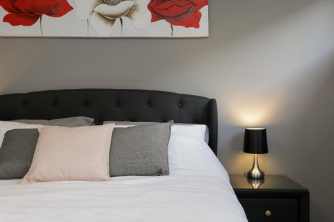 Perth Comfy Stays - Tourism Cairns 28