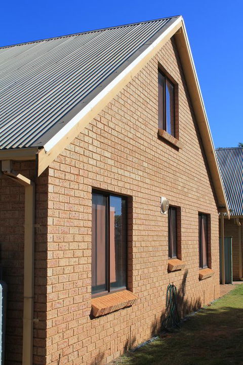 Kestrel Chalets - Tourism Cairns 22