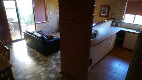Kestrel Chalets - Tourism Cairns 4