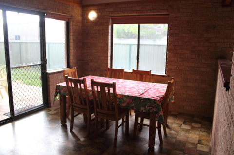 Kestrel Chalets - Tourism Cairns 17