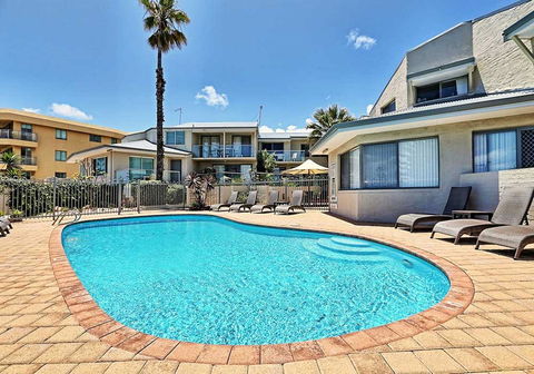 Scarborough Beach Front Resort - Shell Seven - Tourism Cairns 17