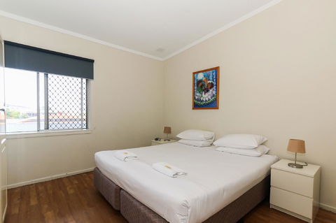 Scarborough Apartments - Tourism Cairns 3