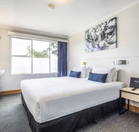 Nightcap at Carlyle Hotel - Tourism Cairns