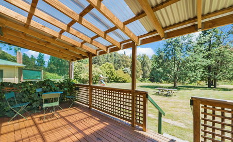 Giants Table And Cottages - Tourism Cairns 21