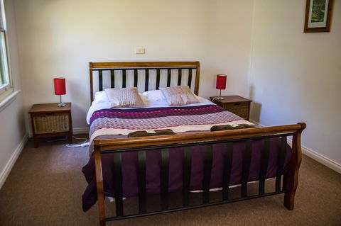 Giants Table And Cottages - Tourism Cairns 18