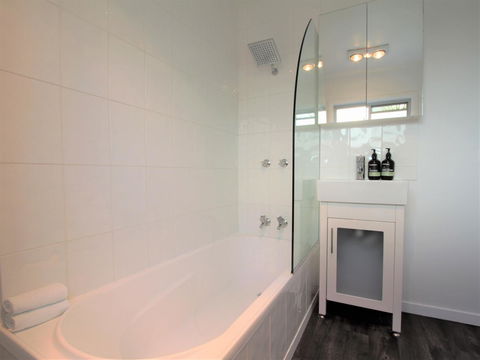 Horlock House - Tourism Cairns 6