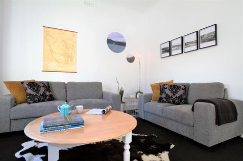 Horlock House - Tourism Cairns 2