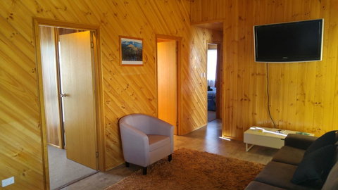 Bicheno Cabin Park - Tourism Cairns 28