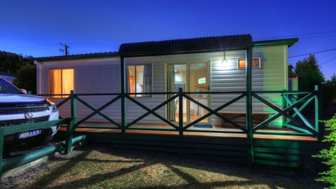 Bicheno Cabin Park - Tourism Cairns 14