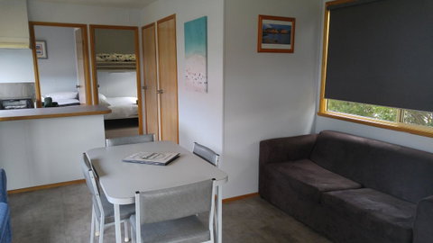 Bicheno Cabin Park - Tourism Cairns 24