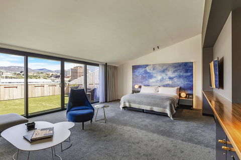 MACq 01 Hotel - Tourism Cairns 26
