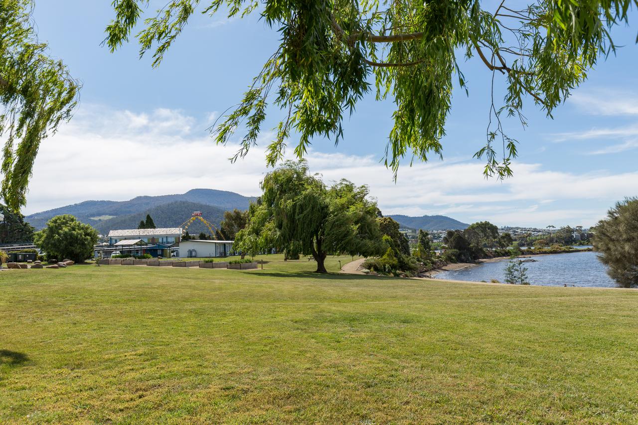 Dowsing Point TAS Tourism Cairns