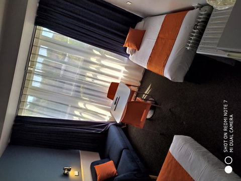 Waterfront Lodge Motel - Tourism Cairns 5