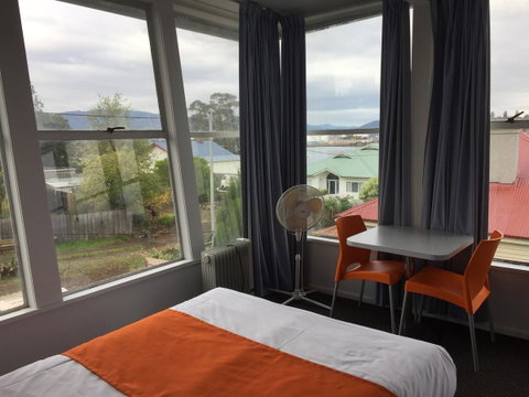 Waterfront Lodge Motel - Tourism Cairns 41