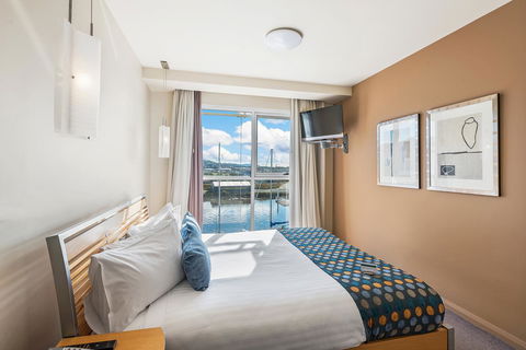 Peppers Seaport Hotel - Tourism Cairns 13