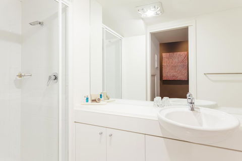 The Henry Jones Art Hotel - Tourism Cairns 36