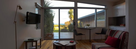 Eagle Peaks At Freycinet - Tourism Cairns 11