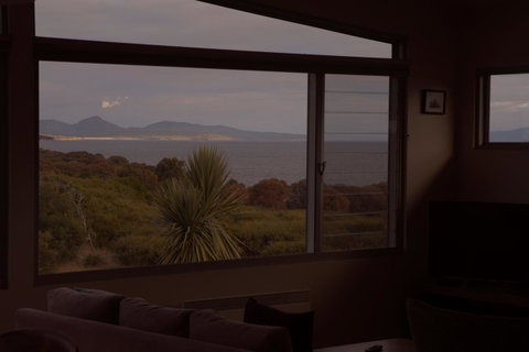 Eagle Peaks At Freycinet - Tourism Cairns 20