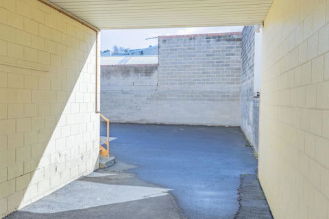 4 Bedroom House - Hobart CBD - Free Parking - Free WIFI - Tourism Cairns 26