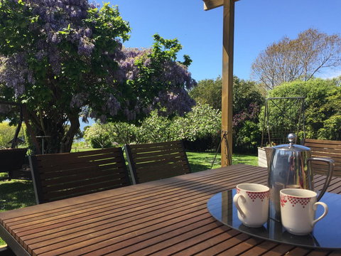 Amble\'a\'While On Tamar - Tourism Cairns 5