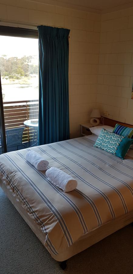 Blue Seas Holiday Villas - Tourism Cairns 27