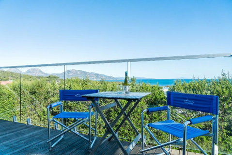 Freycinet Panorama - Tourism Cairns 5
