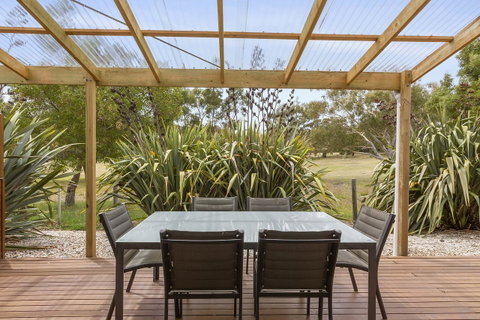 170 Hazards View Drive - Unit 2 - Tourism Cairns 11