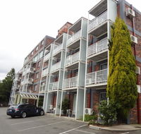Adina Place Motel Apartments - Tourism Cairns